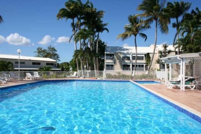 Superbe Studio Avec Piscine, Au Coeur De La Marina! Village Soleil ! Proche Aeroport & Ferry Ле Госие Екстериор снимка